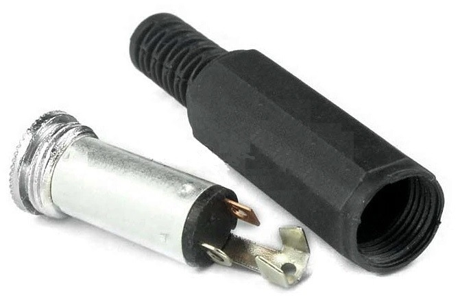 3.5mm 스테레오 헤드폰 플러그 연결용 잭 (3.5mm Stereo Headphone Plug Connection Jack)